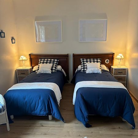 Chambres D'Hotes Le Tilleul Saint-Hilaire-des-Loges Zewnętrze zdjęcie