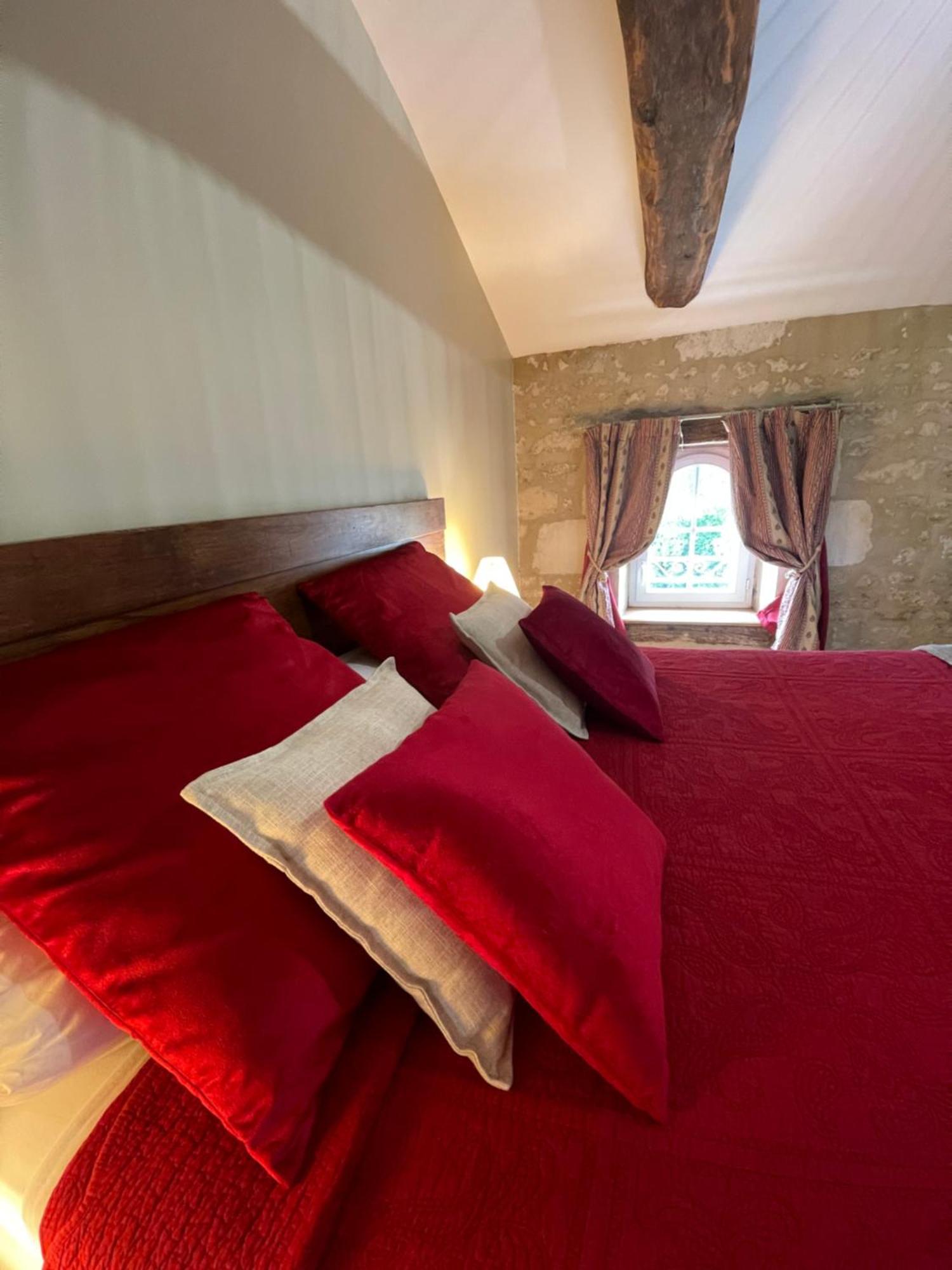 Chambres D'Hotes Le Tilleul Saint-Hilaire-des-Loges Zewnętrze zdjęcie
